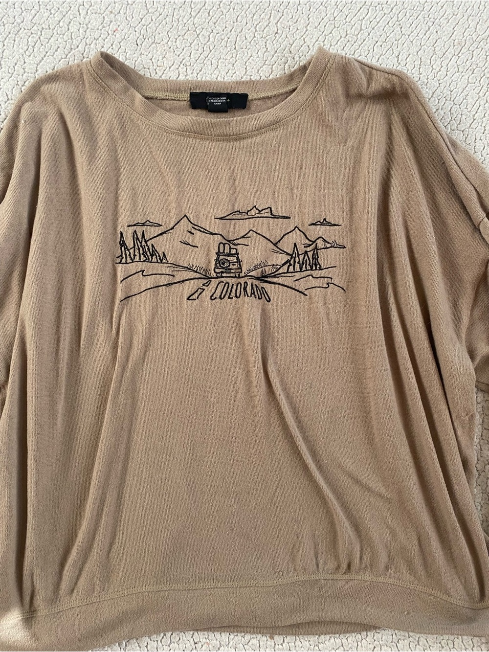 Forever 21 Tan Colorado Graphic Crewneck Shirt - Picture 3 of 5